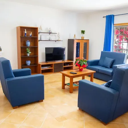 4 Br In Only 700m From The * البوفيرا