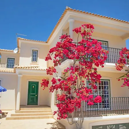 4 Br In Only 700m From The * البوفيرا